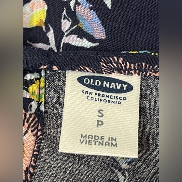 Old Navy Dark Blue Ruffle Shoulder Dress with Pastel Floral Size Small - Picture 8 of 12